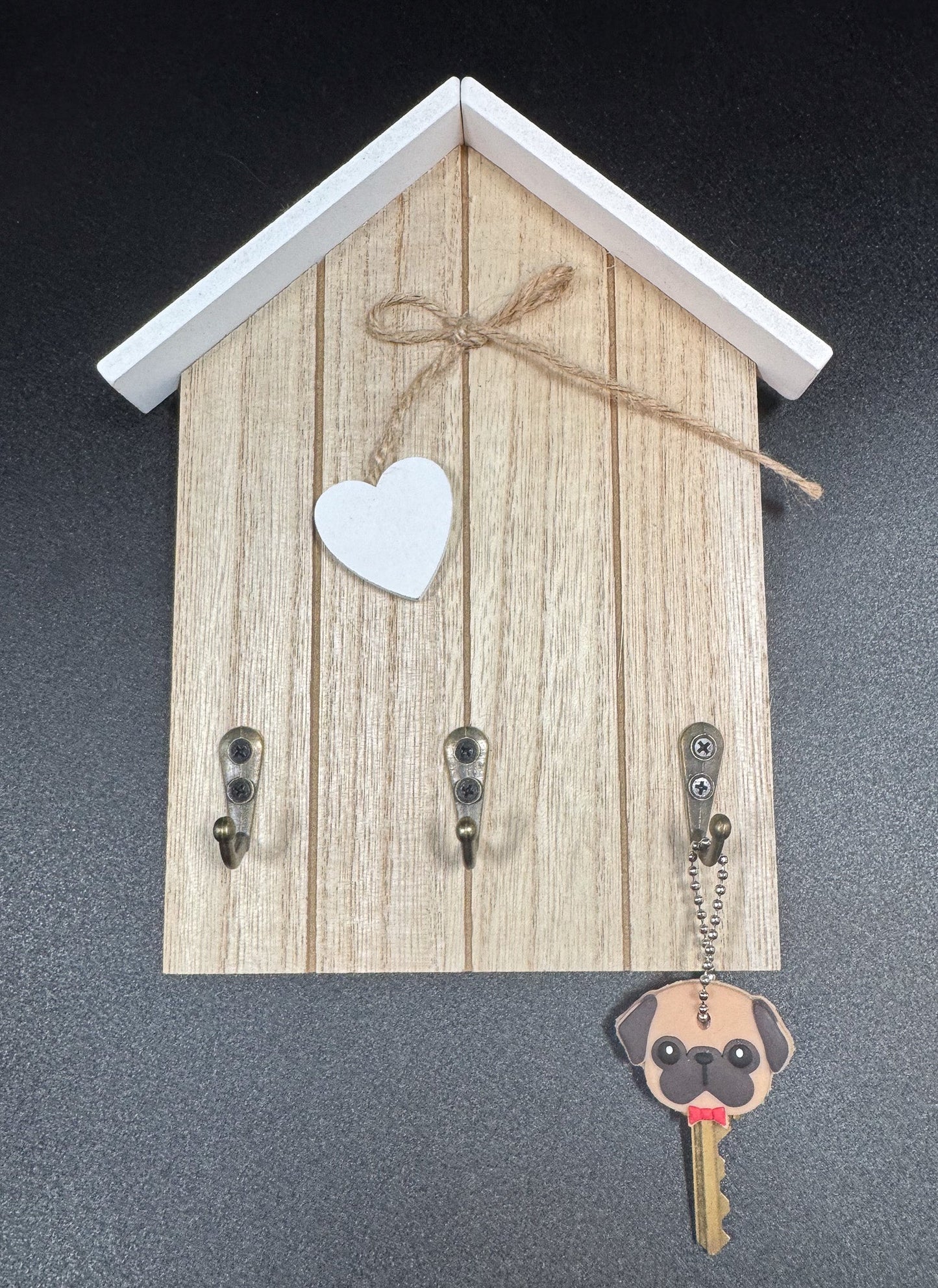 Cache-clé de chien beige et brun Boutique Poilue & Co.