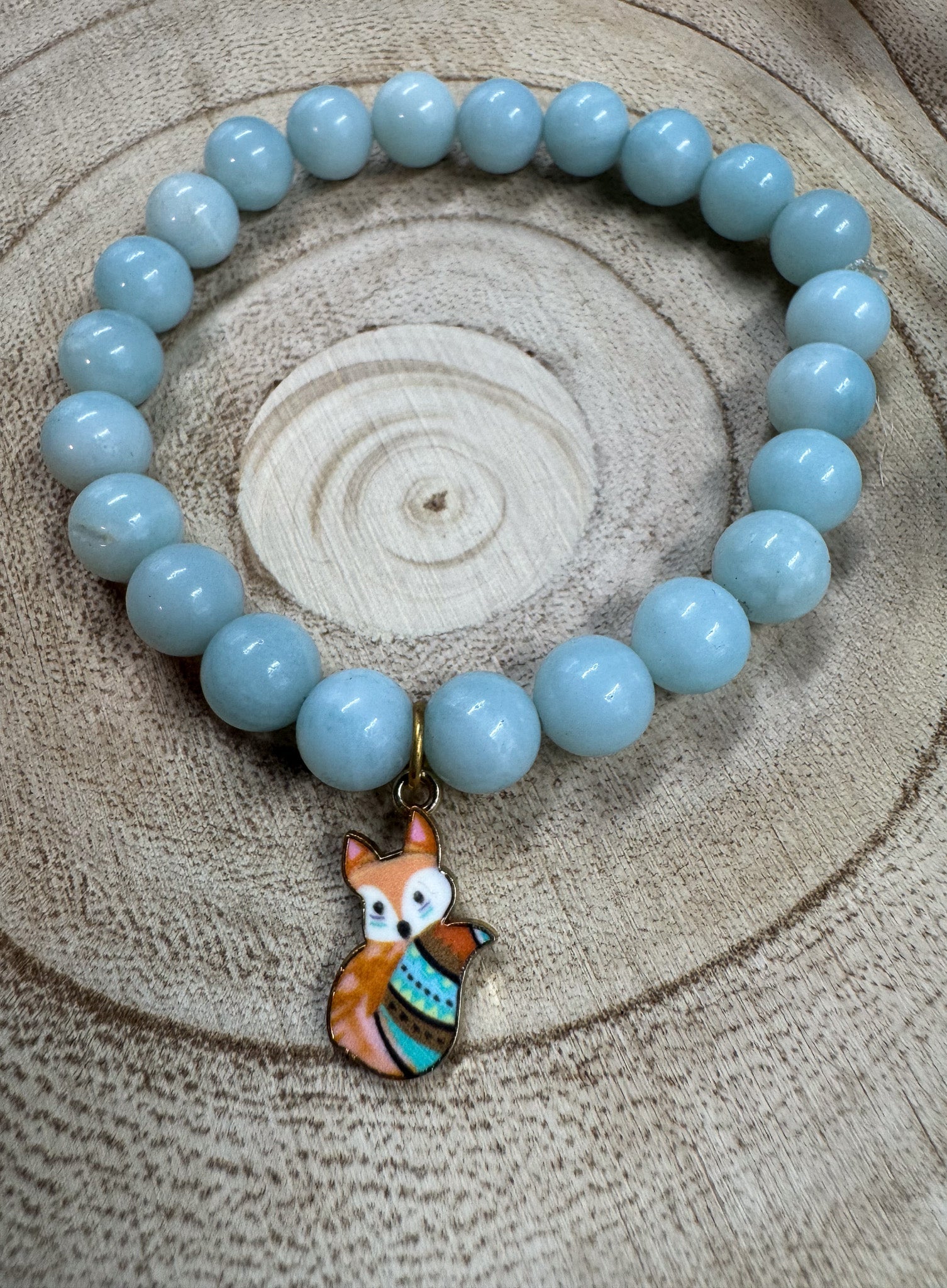 Bracelet de pierres semi-précieuses d'Amazonite avec breloque de renard roux Boutique Poilue & Co.
