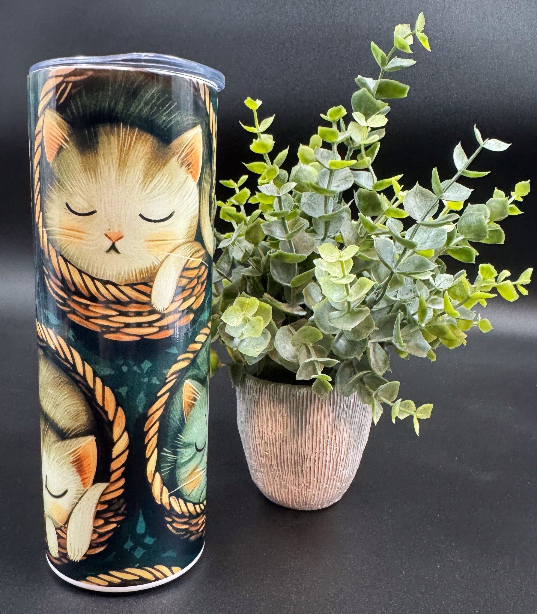 Bouteille isotherme avec chats dans des paniers Boutique Poilue & Co.