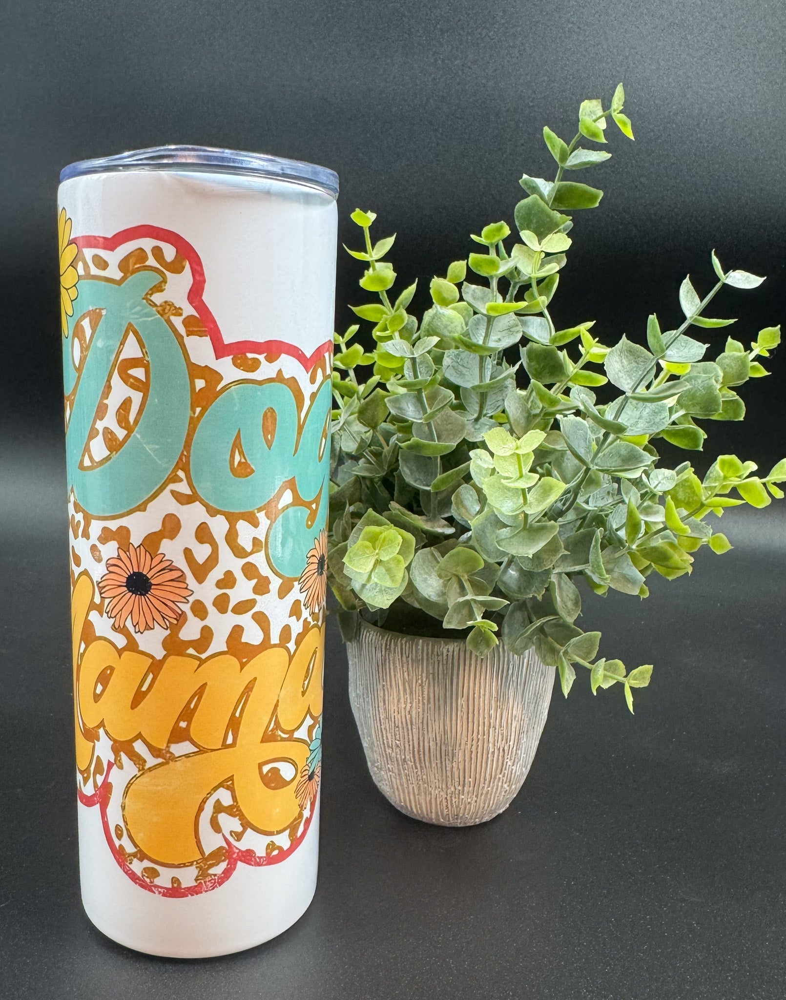 Bouteille isotherme avec inscription Dog mama sur fond léopard et blanc Boutique Poilue & Co.